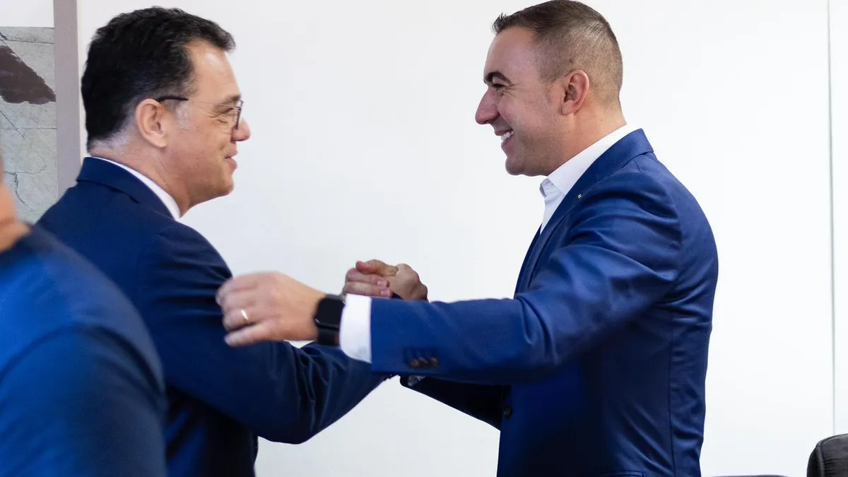 Miniștrii PSD au sărit coada la îmbarcarea pe aeroportul Timișoara, cu ajutorul poliției  Foto: Radio Someș