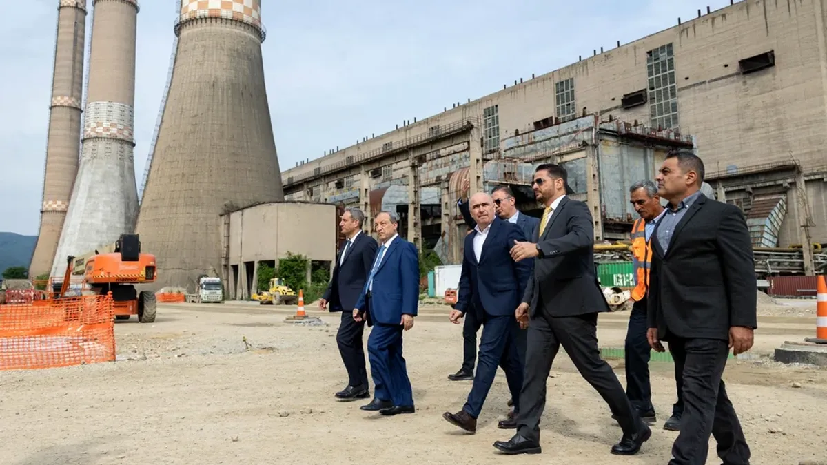 The Economist apreciază modul în care România s-a adaptat la problemele generate de numărul mare de prosumatori