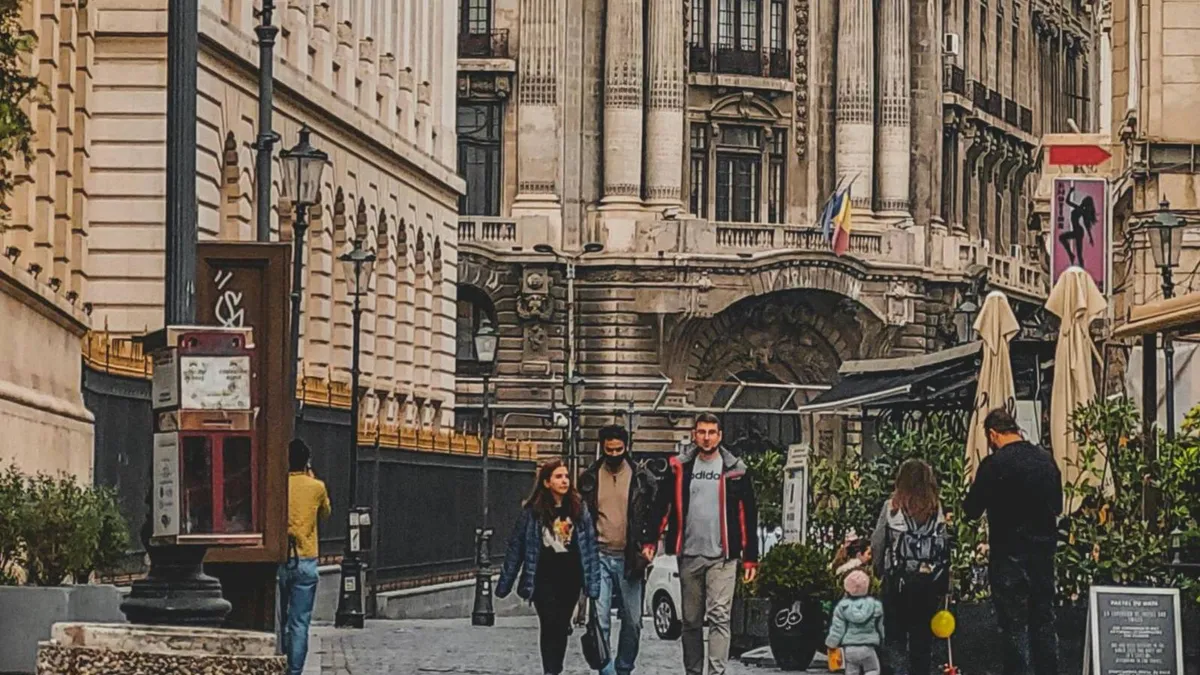 Investițiile străine în România, declin semnificativ (sursa: Pexels/Czapp Árpád)