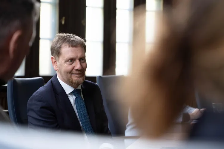 Saxonia vrea reînnoirea livrărilor energetice ruse (sursa: Facebook/Ministerpräsident Michael Kretschmer)