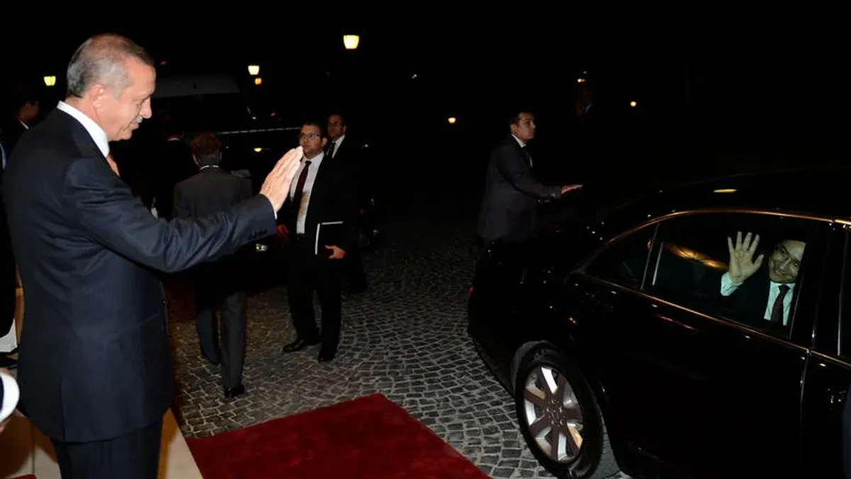 Cum a vrut Ponta să-i ofere lui Erdogan teren pentru o mega-moschee Foto: Gov.ro