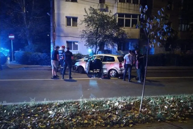 Și-a înjunghiat iubita, apoi a fumat (sursa: ziaruldeiasi.ro)