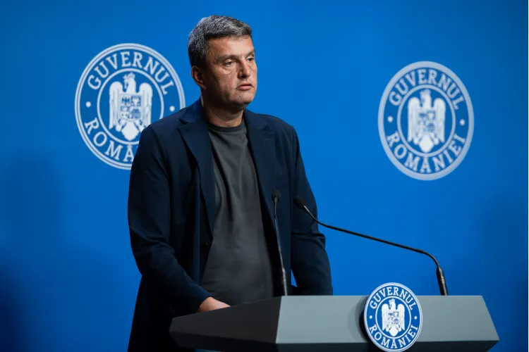 Șeful Apelor Române, Sorin Lucaci, este un penal susținut de Grindeanu Foto: Gov.ro