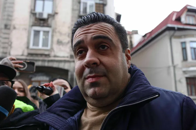 Răzvan Cuc, arestat preventiv într-un dosar de corupție (sursa: Inquam Photos/Octav Ganea)