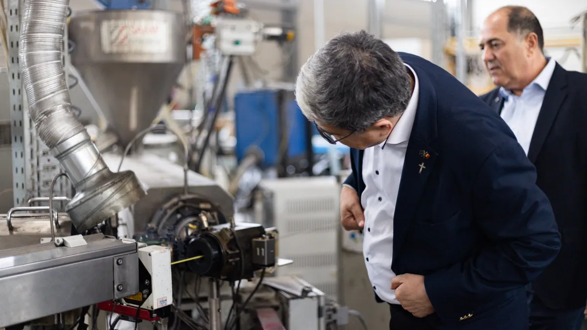 Comisia Europeană refuză renegocierea PNRR, România riscă să piardă zece miliarde de euro Foto: Facebook