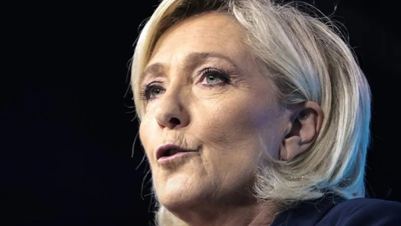 Le Pen vrea noi alegeri parlamentare (sursa: Facebook/Marine Le Pen)
