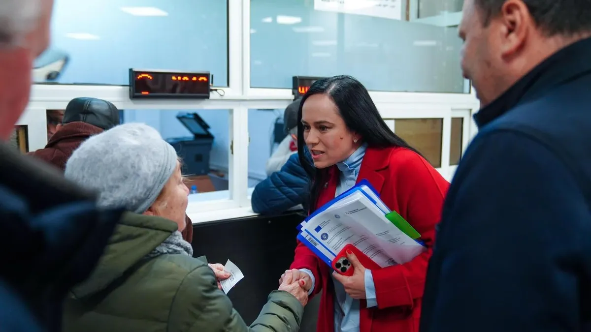 Dosarele de pensie, depuse și online (sursa: Facebook/Ministerul Muncii, Familiei, Tineretului și Solidarității Sociale)