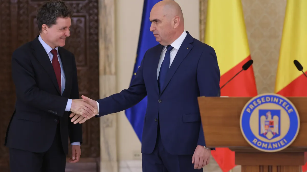 Papahagi îl apără pe Nicușor Dan, critic cu secta lui Bolojan Foto: Inquam/George Calin