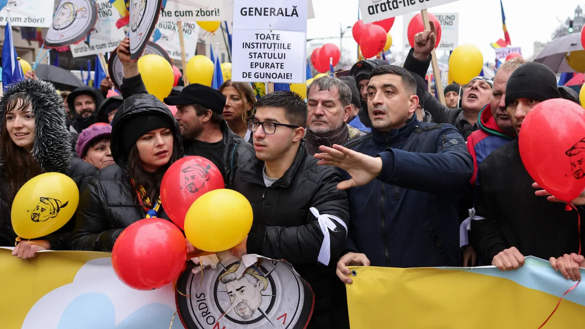 Băsescu spune că succesul lui Simion este expresia analfabetismului funcțional