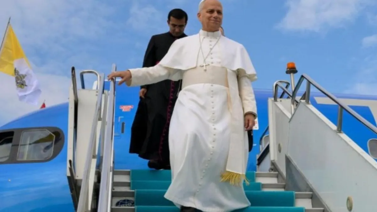 Aeronava papală, afectată de actualizarea de software (sursa: Facebook/Vatican News)