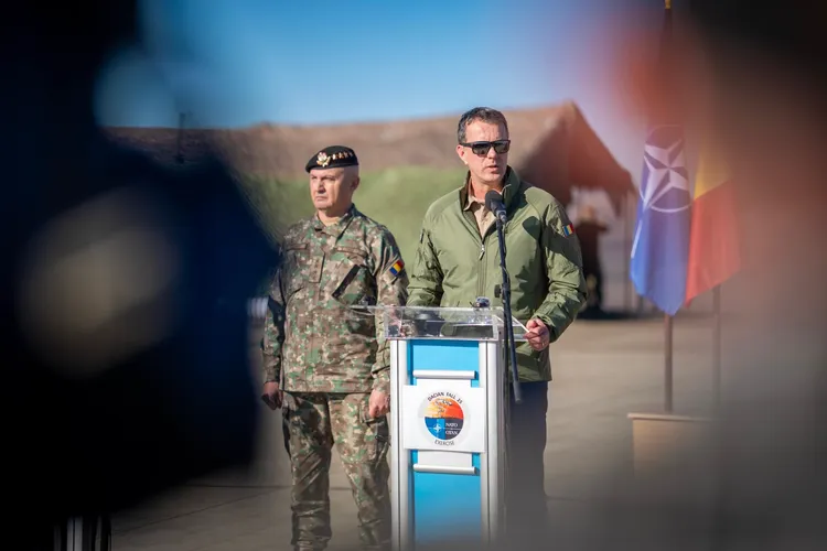 Căror companii le va împărți Moșteanu (MApN) nouă miliarde de euro prin SAFE (sursa: Facebook/Ionuț Moșteanu)