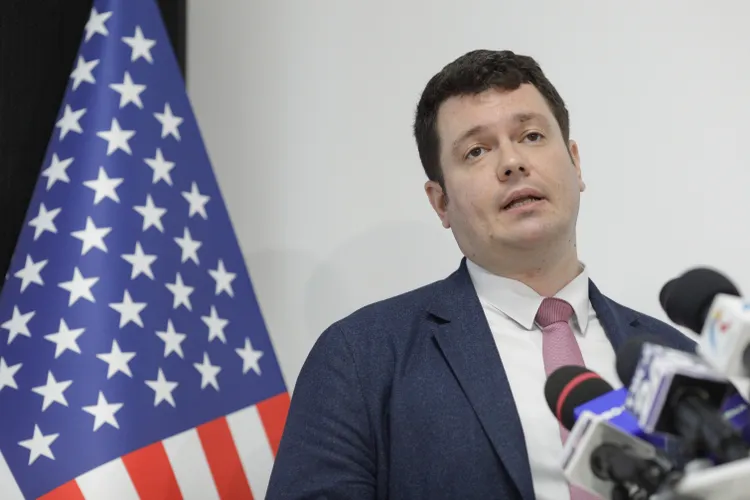 Cumul enorm salariu-pensie la Nuclearelectrica (sursa: Inquam Photos/George Călin)