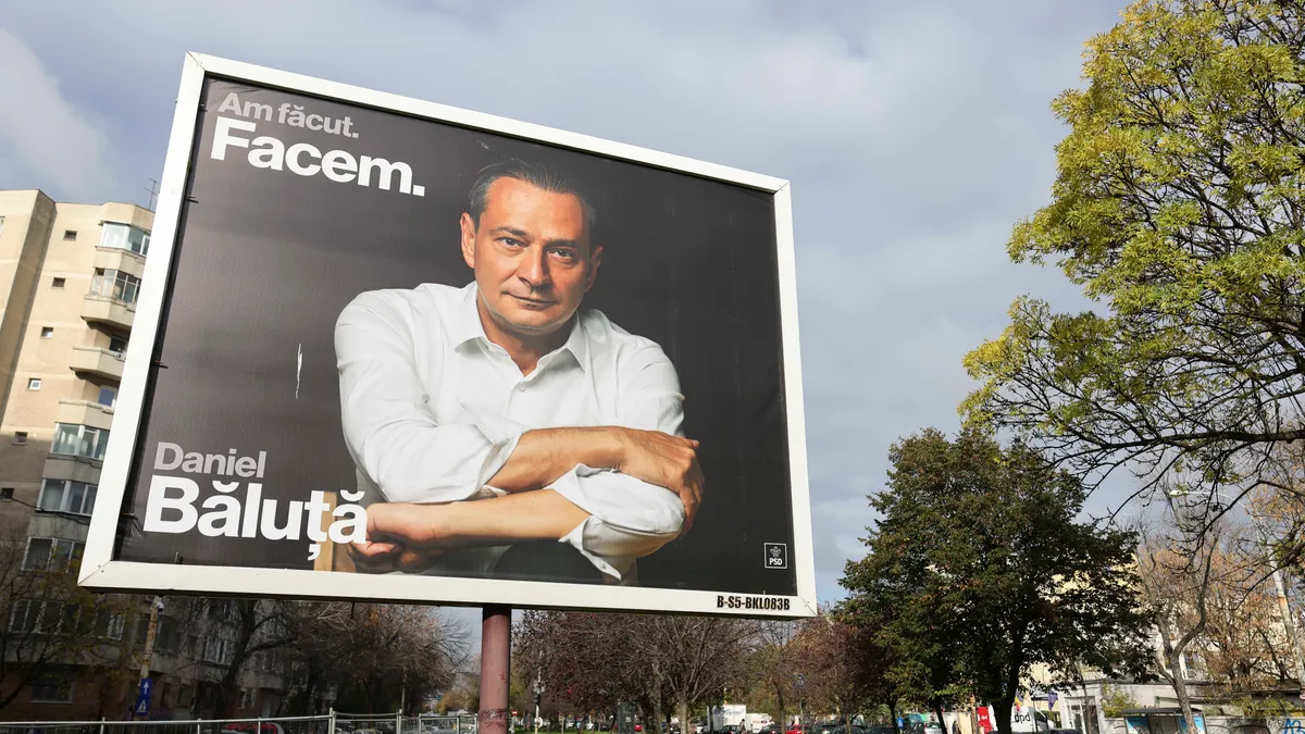 Panou electoral cu Daniel Băluță pentru alegerile la Primăria București 2025