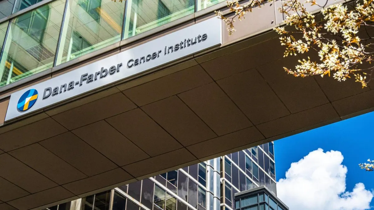 Progres major în tratamentul cancerului mamar (sursa: Facebook/Dana-Farber Cancer Institute)