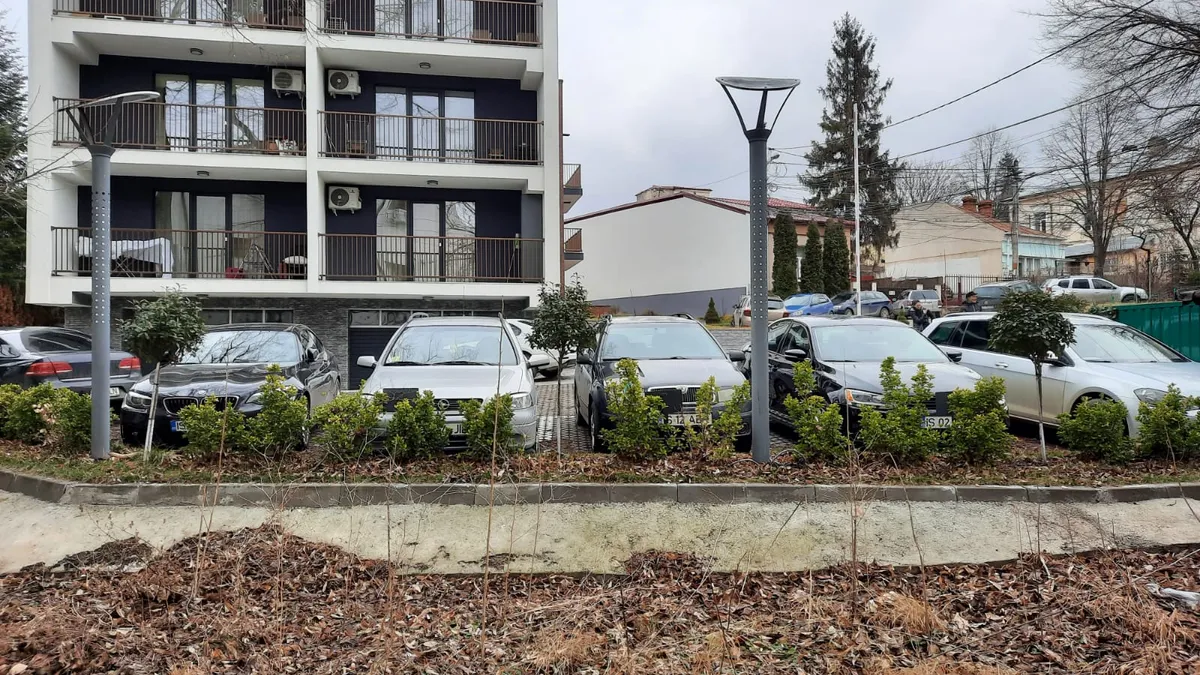 Blocul - construit, autorizația de construire - anulată (sursa: ziaruldeiasi.ro)