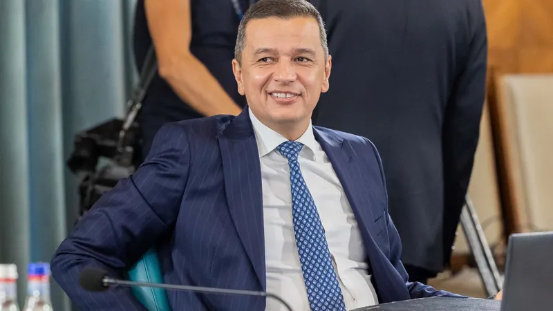 Sinecuristul lui Grindeanu: absolvent de geografie, șef peste aeroporturi, căi ferate și porturile Dunării Foto: Facebook