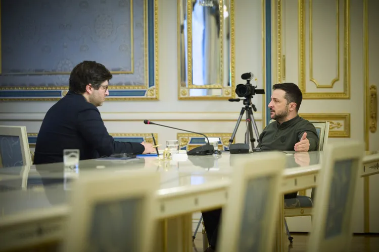 Ucraina refuză pacea, fără implicarea Kievului (sursa: Facebook/Volodimir Zelenski)