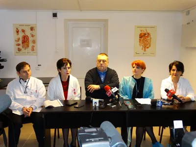 Trei ore muncesc la spitalul de stat, zece la cabinetul privat, spune Rogobete Foto: Cuvantul Libertatii