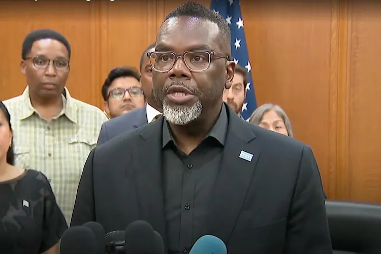 Chicago nu colaborează cu Garda Națională (sursa: NBC News)