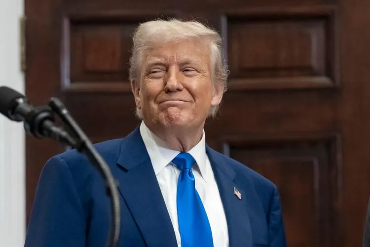 Trump anunță o convorbire cu Putin (sursa: Facebook/The White House)