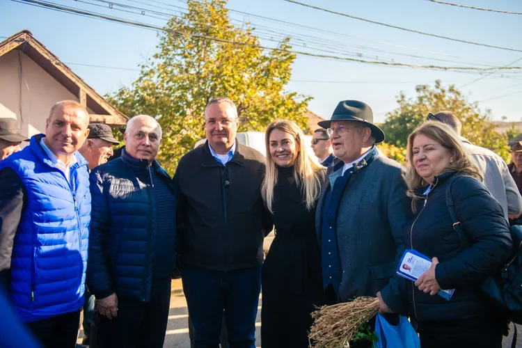 Ciucă critică dur PSD și AUR (sursa: Facebook/Nicolae Ionel Ciucă)