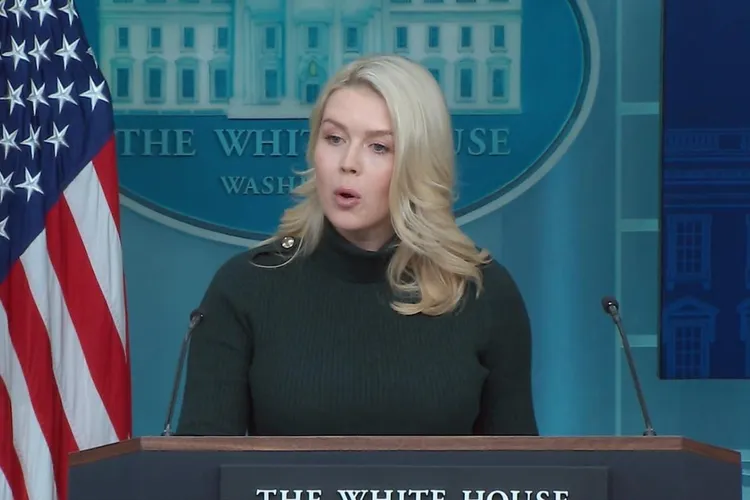 Trump acuză democrații pentru uciderea infirmierului (sursa: Facebook/The White House)