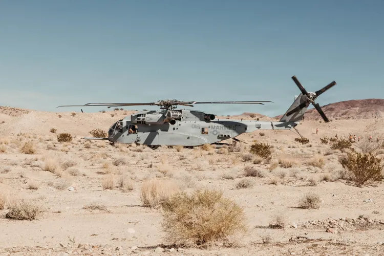 Statele Unite se pregătesc să ducă un „război de litoral” cu Iranul Foto: Twitter US Marines