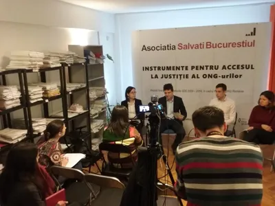 Dezvoltatorii care au vrut să desființeze Salvați Bucureștiul au relansat organizația Foto: Facebook ASB