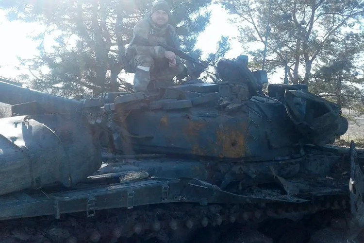 Statul Major General al Ucrainei: Rusia a pierdut peste 23.800 de soldați și 2.500 de vehicule de luptă