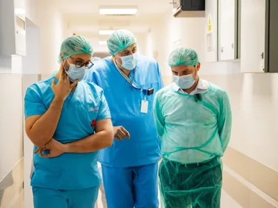 Ministrul Rogobete, critici către personalul medical: „Trebuie să ofere empatie” Foto: Facebook Alexandru Rogobete