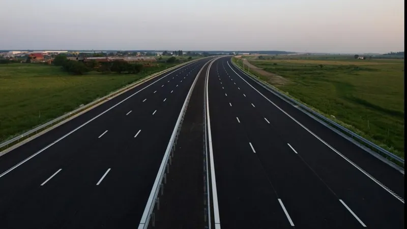 Autostrada A8, cost exorbitant la deal (sursa: ziaruldeiasi.ro)