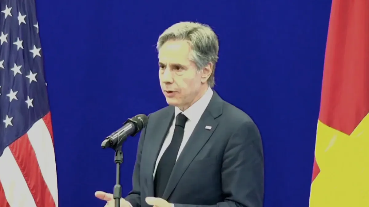 Jurnalistul american Gershkovich, fără asistență consulară. Blinken cere acces imediat (sursa: Facebook/US Department of State)