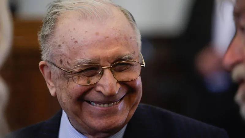 Ion Iliescu, despre absenteismul la vot (sursa: Inquam Photos/George Călin)