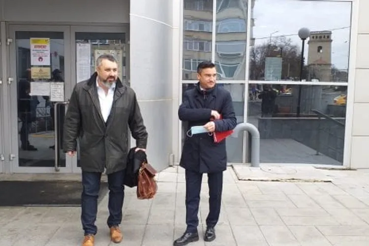 Chirica versus DNA: alegeri anticipate? (sursa: ziaruldeiasi.ro)