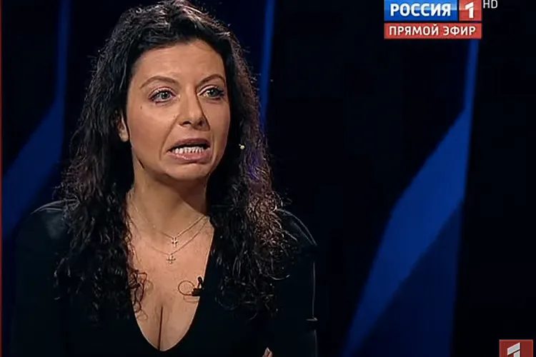 Propaganda rusă pregătește populația pentru invazie (sursa: Twitter/Julia Davis)