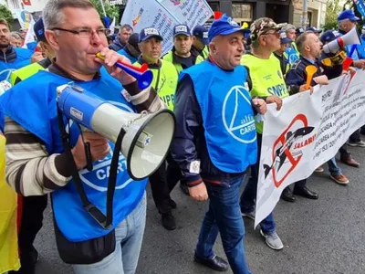 Câștigul salarial net al bugetarilor, la cel mai mic nivel din ultimele 12 luni, scădere de circa 5% Foto: Facebook Cartel Alfa