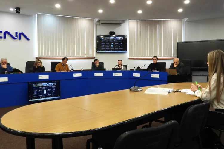 CNA amendează România TV cu 150.000 de lei (sursa: Facebook/Consiliul Naţional al Audiovizualului)