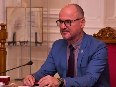 Familia de judecători, Daniel și Ianina Grădinaru, care câștigă mai mult decât Isărescu Foto: CCR