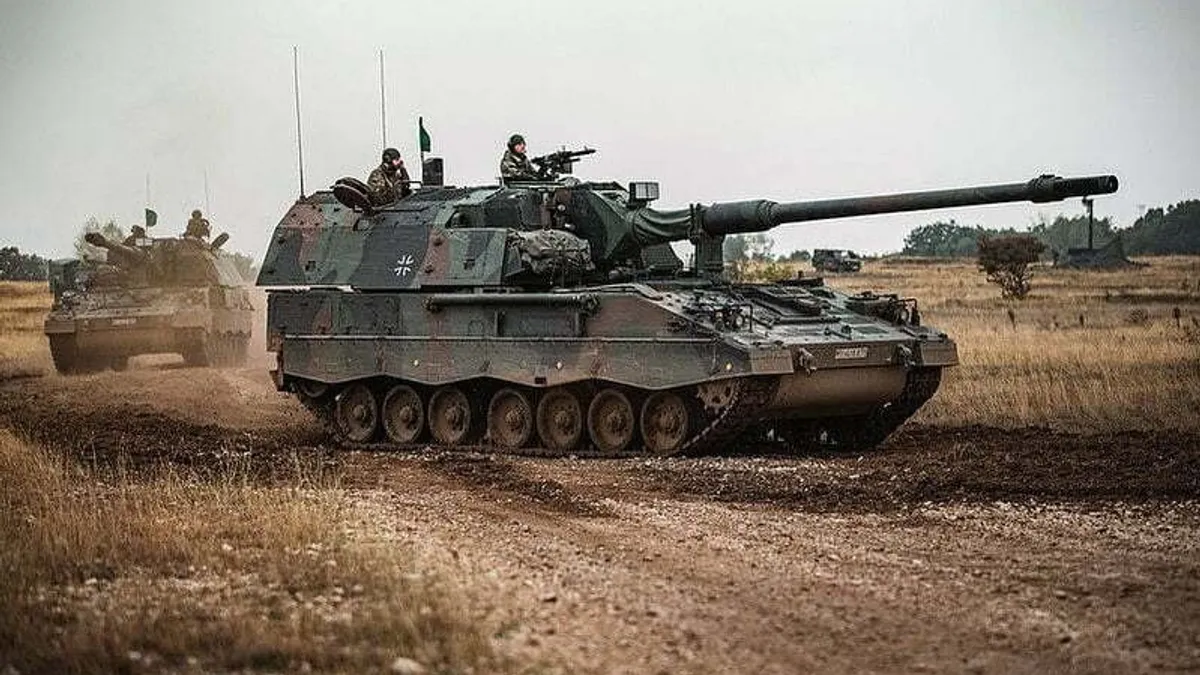 Germania livrează Ucrainei încă patru obuziere (sursa: Facebook/Christine Lambrecht)