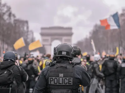 Franța suspendă reforma pensiilor (sursa: Pexels/Alotrobo)