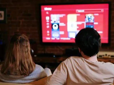 Platformele de streaming video pierd abonați (sursa: Pexels/cottonbro studio)