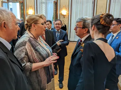 Ambasadorul i-a urat lui Șoșoacă să salveze poporul român Foto: Facebook