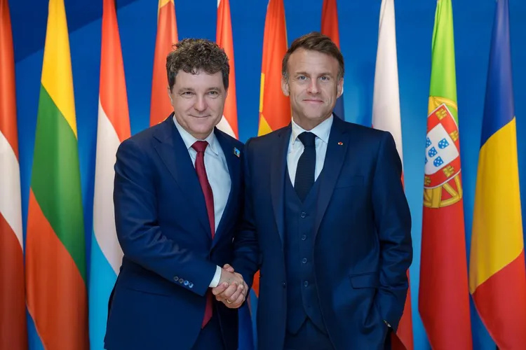 Nicușor Dan, întâlnire cu Emmanuel Macron (sursa: Administrația Prezidențială)