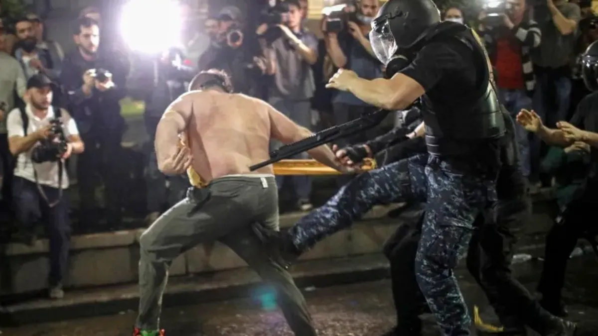 Puterea georgiană vrea legea agentului străin (sursa: BBC)