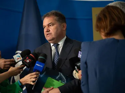 Un rezident s-a sinucis, altul este șofer de Uber, un pediatru oncolog lucrează în construcții: Republica UMF explicată de un medic