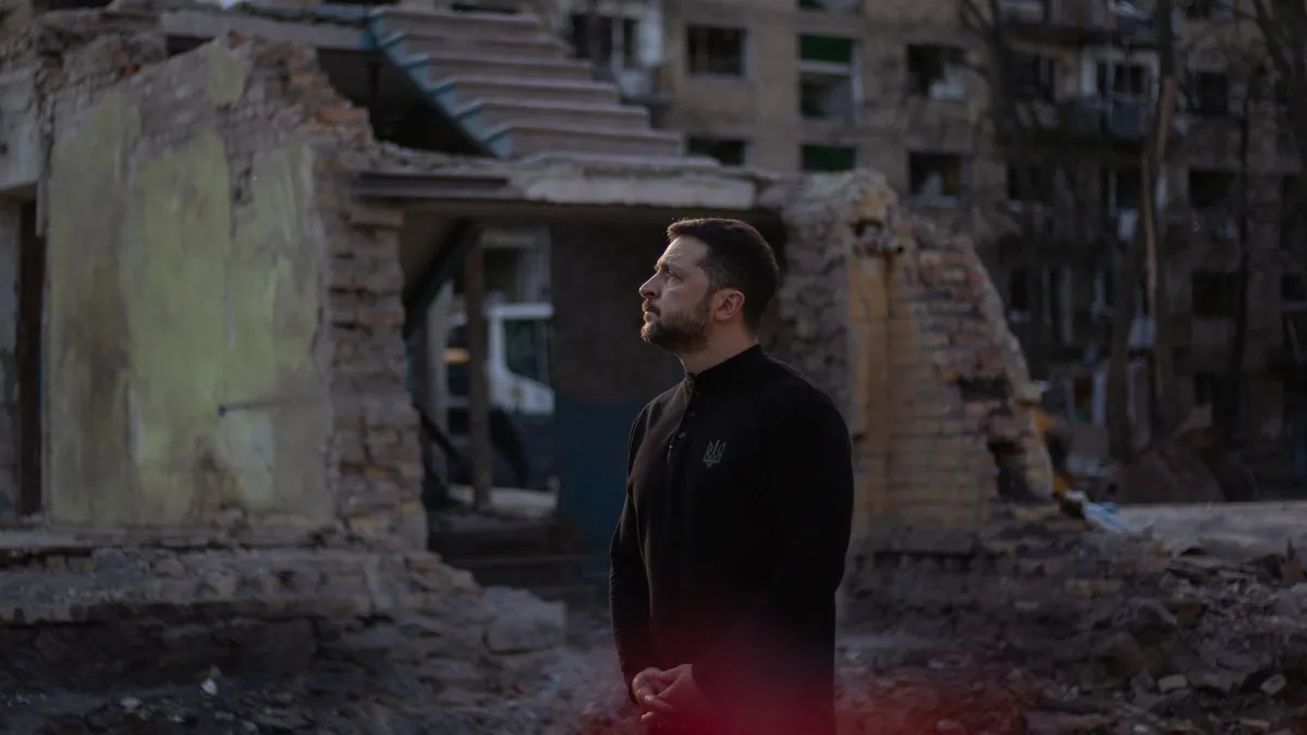 Rachetă balistică nord-coreeană cu componente americane (sursa: Facebook/Volodimir Zelenski)