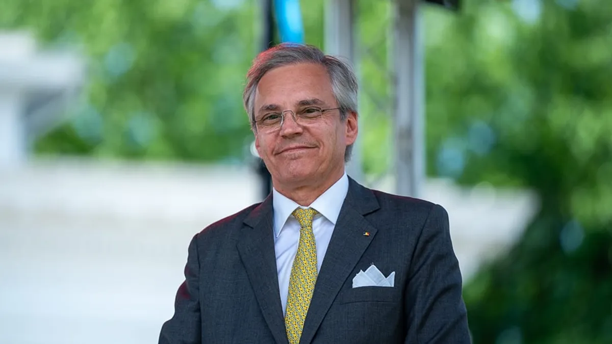 Afaceri în Austria, bani din exploatarea pădurilor din România:  Dimitrie Sturdza, europarlamentar AUR