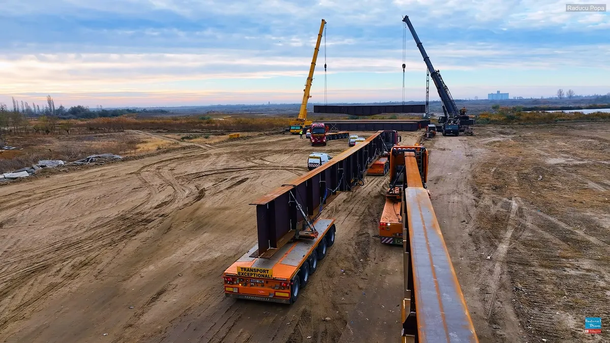 Pe autostrăzile lui Umbrărescu, lucrările avansează în ritm de melc Foto: Facebook