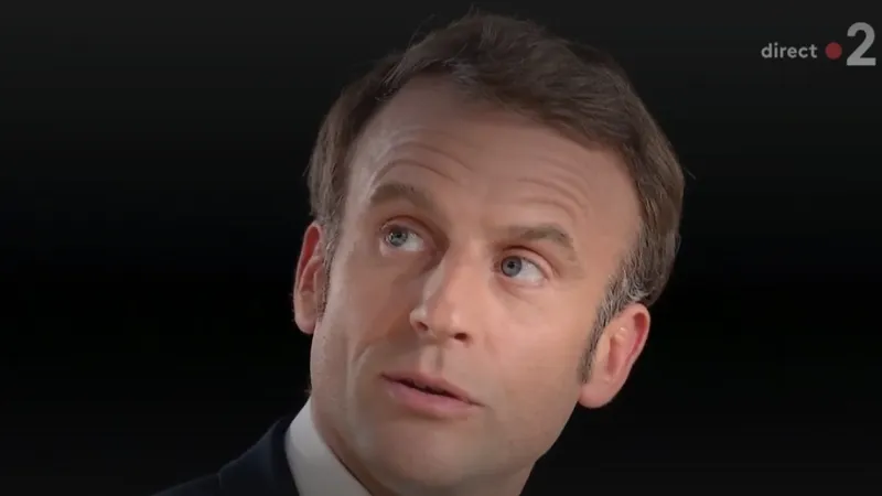 Macron: Rusia atacă nuclear, Franța - neafectată (sursa: France 2)