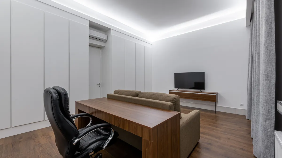 Apartament amenajat pentru activități profesionale